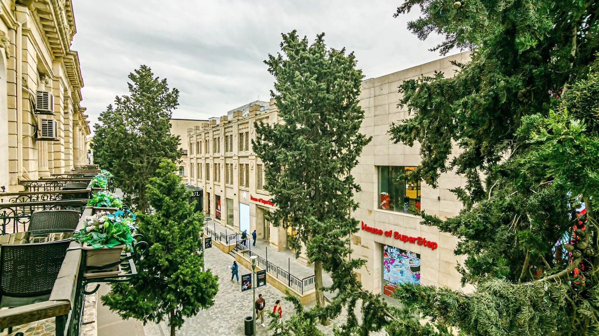 Green Park Inn Bakü 4*,